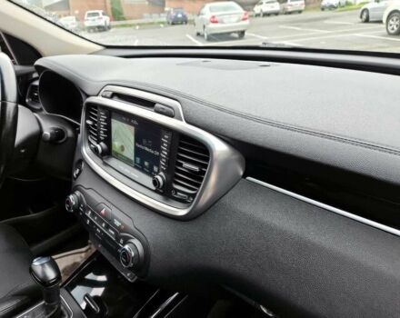 Киа Соренто 2016 в Кривом Роге на Automoto.ua Серый Киа Соренто, объемом двигателя 3.3 л и пробегом 79 тыс. км за 3500 $, фото 9 на Automoto.ua