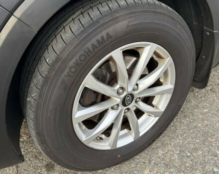 Серый Киа Соренто, объемом двигателя 2.2 л и пробегом 172 тыс. км за 22999 $, фото 7 на Automoto.ua