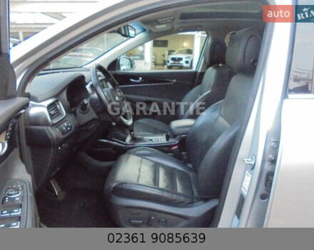 Серый Киа Соренто, объемом двигателя 2.2 л и пробегом 171 тыс. км за 22499 $, фото 9 на Automoto.ua