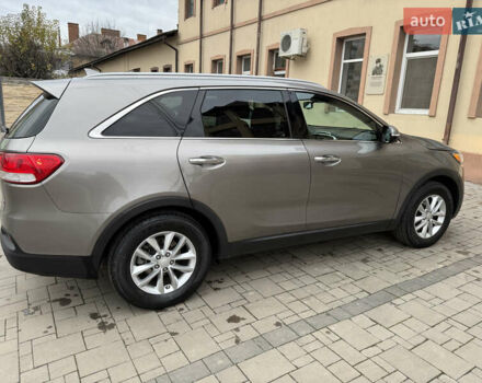 Серый Киа Соренто, объемом двигателя 2.4 л и пробегом 137 тыс. км за 15700 $, фото 4 на Automoto.ua