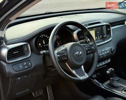 Сірий Кіа Соренто, об'ємом двигуна 2.2 л та пробігом 223 тис. км за 20750 $, фото 51 на Automoto.ua