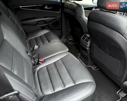 Серый Киа Соренто, объемом двигателя 2.2 л и пробегом 193 тыс. км за 21300 $, фото 57 на Automoto.ua