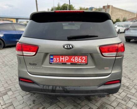 Сірий Кіа Соренто, об'ємом двигуна 2.4 л та пробігом 214 тис. км за 10900 $, фото 6 на Automoto.ua