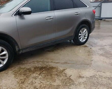 Серый Киа Соренто, объемом двигателя 2.36 л и пробегом 110 тыс. км за 14000 $, фото 2 на Automoto.ua