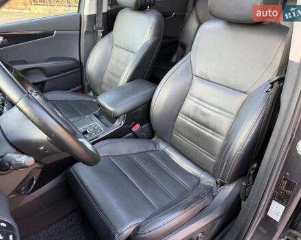 Сірий Кіа Соренто, об'ємом двигуна 2.2 л та пробігом 223 тис. км за 20750 $, фото 46 на Automoto.ua