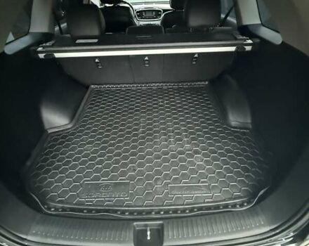 Серый Киа Соренто, объемом двигателя 2.2 л и пробегом 178 тыс. км за 22500 $, фото 14 на Automoto.ua