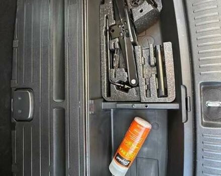 Серый Киа Соренто, объемом двигателя 2.36 л и пробегом 170 тыс. км за 14400 $, фото 24 на Automoto.ua