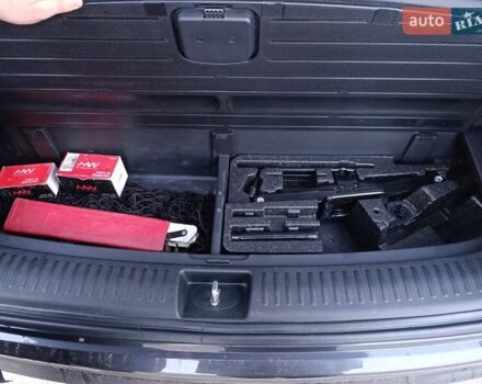 Серый Киа Соренто, объемом двигателя 3.3 л и пробегом 210 тыс. км за 17000 $, фото 12 на Automoto.ua