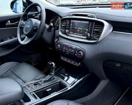 Серый Киа Соренто, объемом двигателя 2.2 л и пробегом 193 тыс. км за 21300 $, фото 34 на Automoto.ua