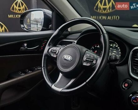 Серый Киа Соренто, объемом двигателя 2.2 л и пробегом 135 тыс. км за 21700 $, фото 16 на Automoto.ua