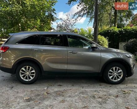 Серый Киа Соренто, объемом двигателя 2.4 л и пробегом 157 тыс. км за 14440 $, фото 4 на Automoto.ua