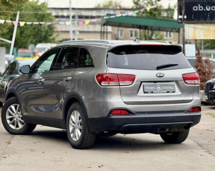 Серый Киа Соренто, объемом двигателя 2.4 л и пробегом 164 тыс. км за 15000 $, фото 2 на Automoto.ua