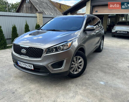 Серый Киа Соренто, объемом двигателя 2.36 л и пробегом 188 тыс. км за 14999 $, фото 1 на Automoto.ua