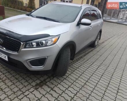 Серый Киа Соренто, объемом двигателя 2.36 л и пробегом 156 тыс. км за 16000 $, фото 5 на Automoto.ua