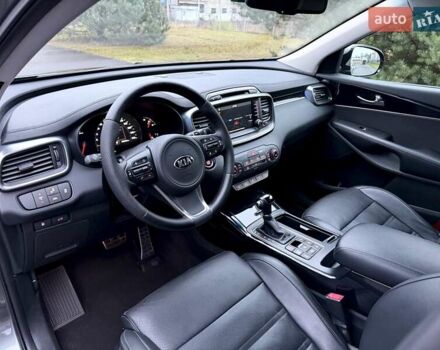 Серый Киа Соренто, объемом двигателя 2.2 л и пробегом 193 тыс. км за 21300 $, фото 28 на Automoto.ua