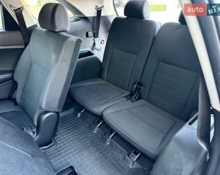 Серый Киа Соренто, объемом двигателя 2.36 л и пробегом 137 тыс. км за 16700 $, фото 17 на Automoto.ua