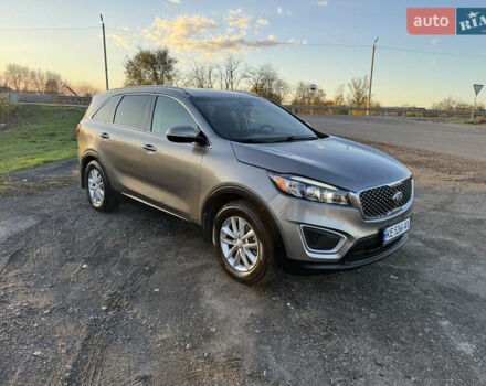 Серый Киа Соренто, объемом двигателя 2.4 л и пробегом 125 тыс. км за 14900 $, фото 4 на Automoto.ua