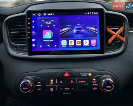 Серый Киа Соренто, объемом двигателя 2.36 л и пробегом 108 тыс. км за 14700 $, фото 33 на Automoto.ua