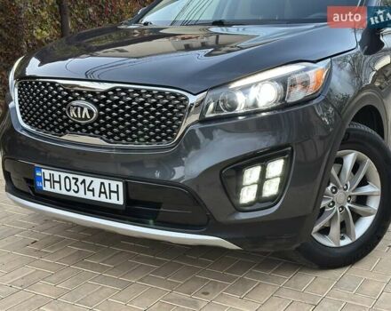 Серый Киа Соренто, объемом двигателя 2.36 л и пробегом 108 тыс. км за 14700 $, фото 3 на Automoto.ua