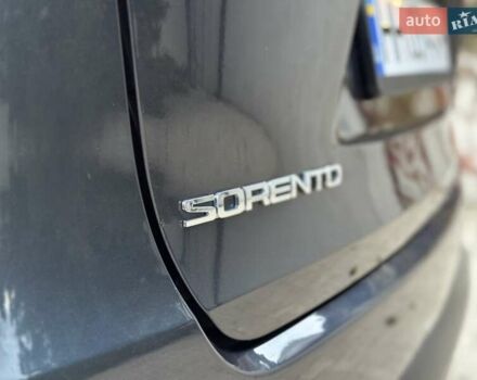 Серый Киа Соренто, объемом двигателя 2.36 л и пробегом 108 тыс. км за 14700 $, фото 9 на Automoto.ua