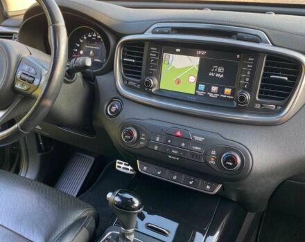 Сірий Кіа Соренто, об'ємом двигуна 0 л та пробігом 67 тис. км за 9430 $, фото 5 на Automoto.ua