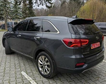 Серый Киа Соренто, объемом двигателя 2.2 л и пробегом 193 тыс. км за 21900 $, фото 5 на Automoto.ua