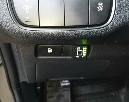 Серый Киа Соренто, объемом двигателя 2.4 л и пробегом 170 тыс. км за 14950 $, фото 14 на Automoto.ua