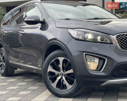 Сірий Кіа Соренто, об'ємом двигуна 2.2 л та пробігом 253 тис. км за 18999 $, фото 13 на Automoto.ua