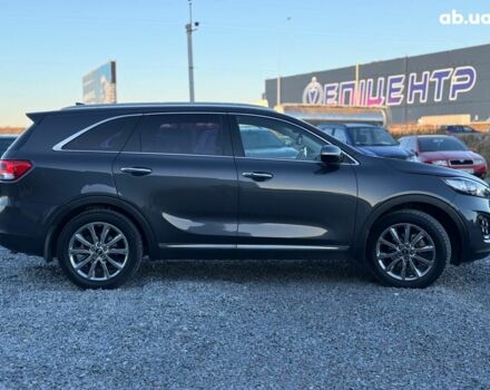 Серый Киа Соренто, объемом двигателя 2.2 л и пробегом 257 тыс. км за 23990 $, фото 9 на Automoto.ua