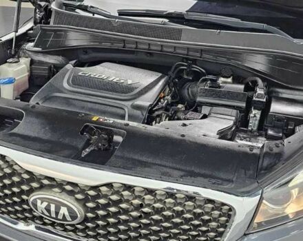 Серый Киа Соренто, объемом двигателя 2 л и пробегом 130 тыс. км за 17200 $, фото 5 на Automoto.ua