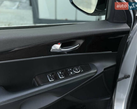 Сірий Кіа Соренто, об'ємом двигуна 0 л та пробігом 205 тис. км за 13400 $, фото 16 на Automoto.ua