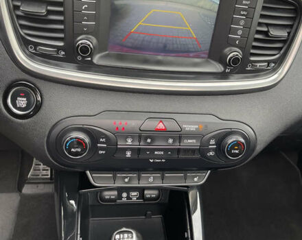 Серый Киа Соренто, объемом двигателя 2.2 л и пробегом 253 тыс. км за 18999 $, фото 117 на Automoto.ua