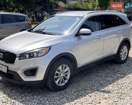 Серый Киа Соренто, объемом двигателя 2.4 л и пробегом 125 тыс. км за 15200 $, фото 2 на Automoto.ua