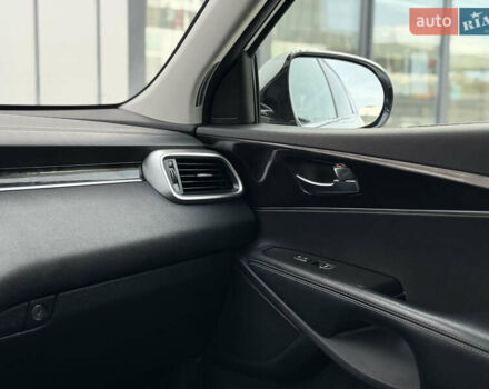 Сірий Кіа Соренто, об'ємом двигуна 0 л та пробігом 205 тис. км за 13400 $, фото 40 на Automoto.ua