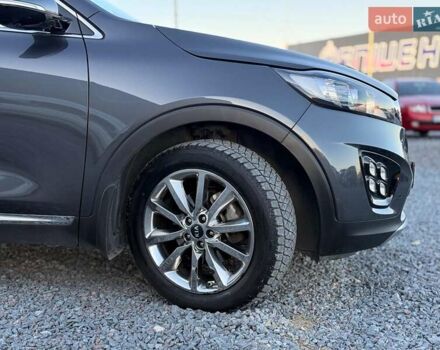 Сірий Кіа Соренто, об'ємом двигуна 2.2 л та пробігом 257 тис. км за 23990 $, фото 11 на Automoto.ua