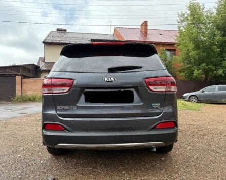 Серый Киа Соренто, объемом двигателя 2 л и пробегом 76 тыс. км за 19000 $, фото 3 на Automoto.ua