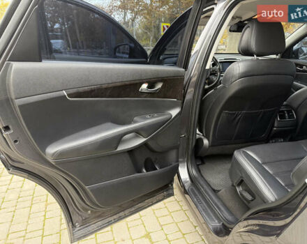 Серый Киа Соренто, объемом двигателя 2 л и пробегом 142 тыс. км за 21100 $, фото 12 на Automoto.ua