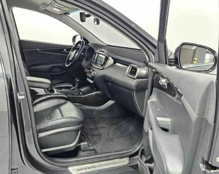 Серый Киа Соренто, объемом двигателя 2 л и пробегом 78 тыс. км за 17100 $, фото 8 на Automoto.ua