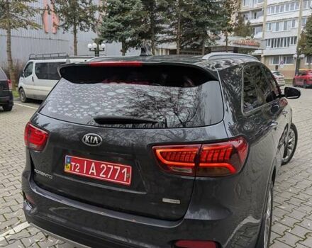 Серый Киа Соренто, объемом двигателя 2.2 л и пробегом 193 тыс. км за 21900 $, фото 4 на Automoto.ua
