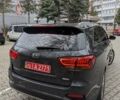 Серый Киа Соренто, объемом двигателя 2.2 л и пробегом 193 тыс. км за 21900 $, фото 4 на Automoto.ua