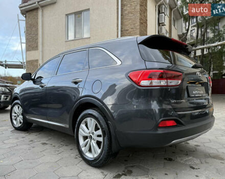 Киа Соренто 2017 в Одессе на Automoto.ua Серый Киа Соренто, объемом двигателя 2 л и пробегом 140 тыс. км за 22500 $, фото 30 на Automoto.ua