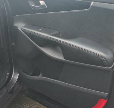 Серый Киа Соренто, объемом двигателя 2.2 л и пробегом 167 тыс. км за 25000 $, фото 12 на Automoto.ua