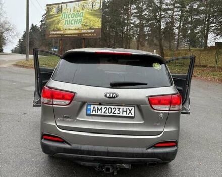 Сірий Кіа Соренто, об'ємом двигуна 2.36 л та пробігом 181 тис. км за 14800 $, фото 12 на Automoto.ua
