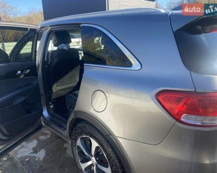 Киа Соренто 2017 в Бориславе на Automoto.ua Серый Киа Соренто, объемом двигателя 3.34 л и пробегом 168 тыс. км за 17000 $, фото 11 на Automoto.ua