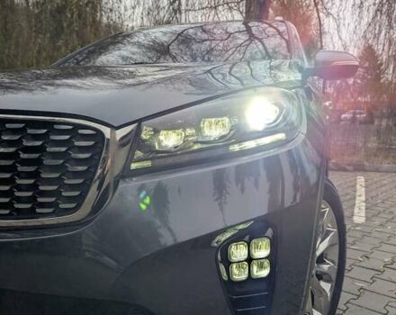 Серый Киа Соренто, объемом двигателя 2.2 л и пробегом 193 тыс. км за 21900 $, фото 13 на Automoto.ua