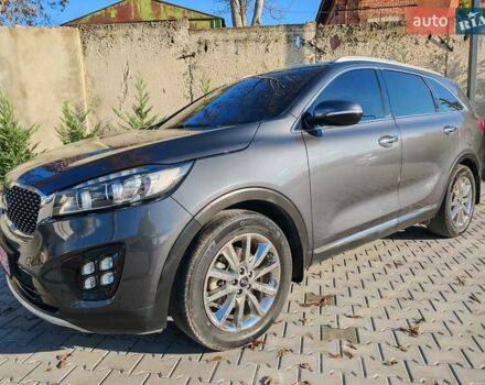 Сірий Кіа Соренто, об'ємом двигуна 2 л та пробігом 224 тис. км за 20500 $, фото 7 на Automoto.ua