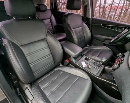 Серый Киа Соренто, объемом двигателя 2.2 л и пробегом 193 тыс. км за 21900 $, фото 63 на Automoto.ua