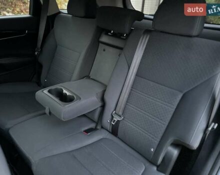 Серый Киа Соренто, объемом двигателя 2.36 л и пробегом 108 тыс. км за 14700 $, фото 45 на Automoto.ua