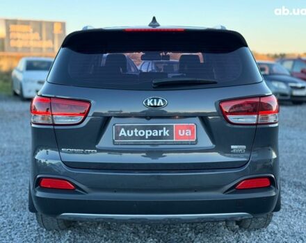 Серый Киа Соренто, объемом двигателя 2.2 л и пробегом 257 тыс. км за 23990 $, фото 7 на Automoto.ua