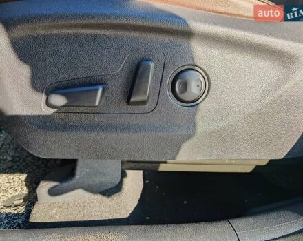 Сірий Кіа Соренто, об'ємом двигуна 2 л та пробігом 224 тис. км за 20500 $, фото 54 на Automoto.ua